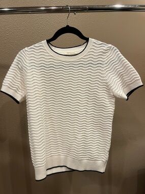lovestitch White Crewneck Short-Sleeve Wave-Knit Sweater with Black Trim